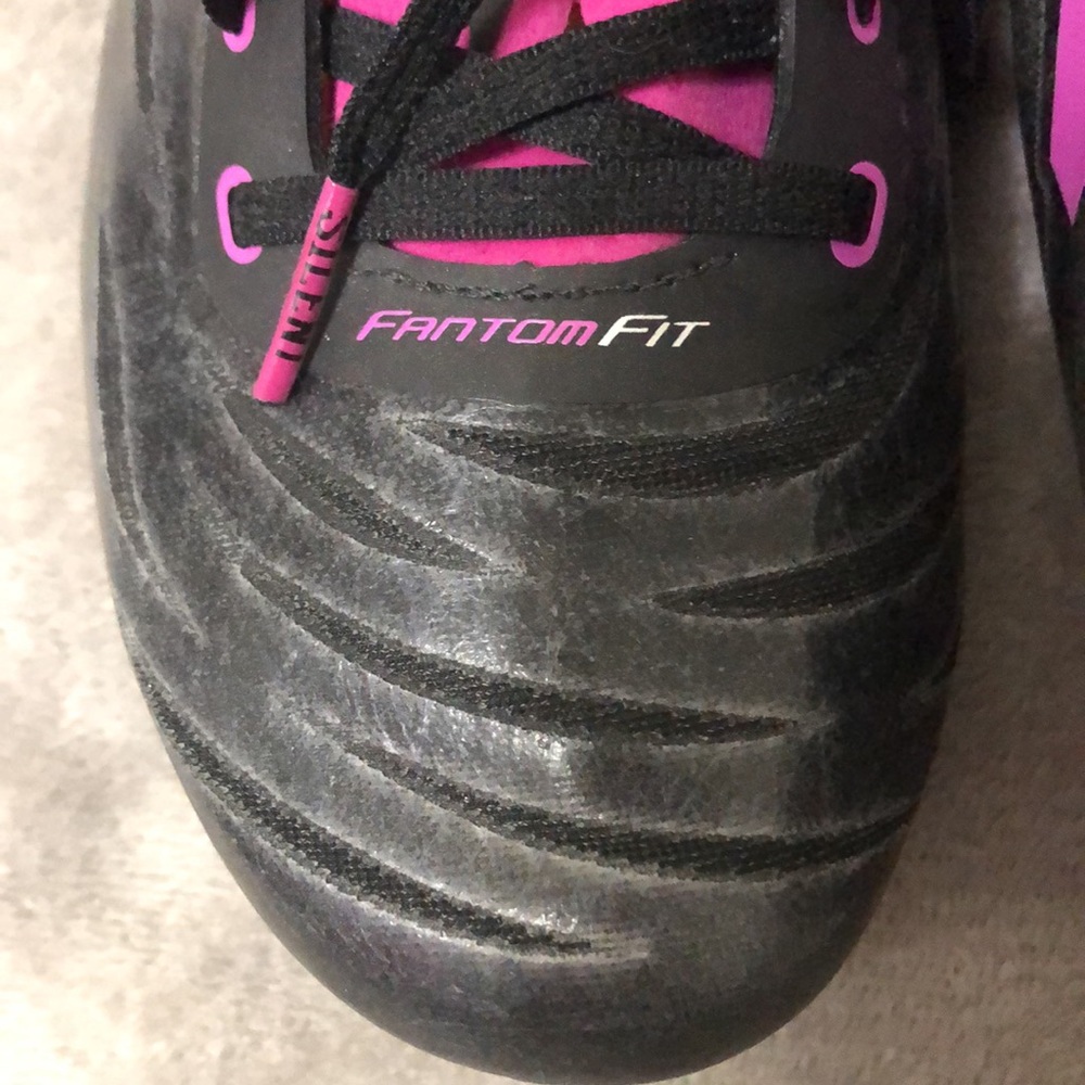New Balance Racing Shoes - Picture 10 of 11